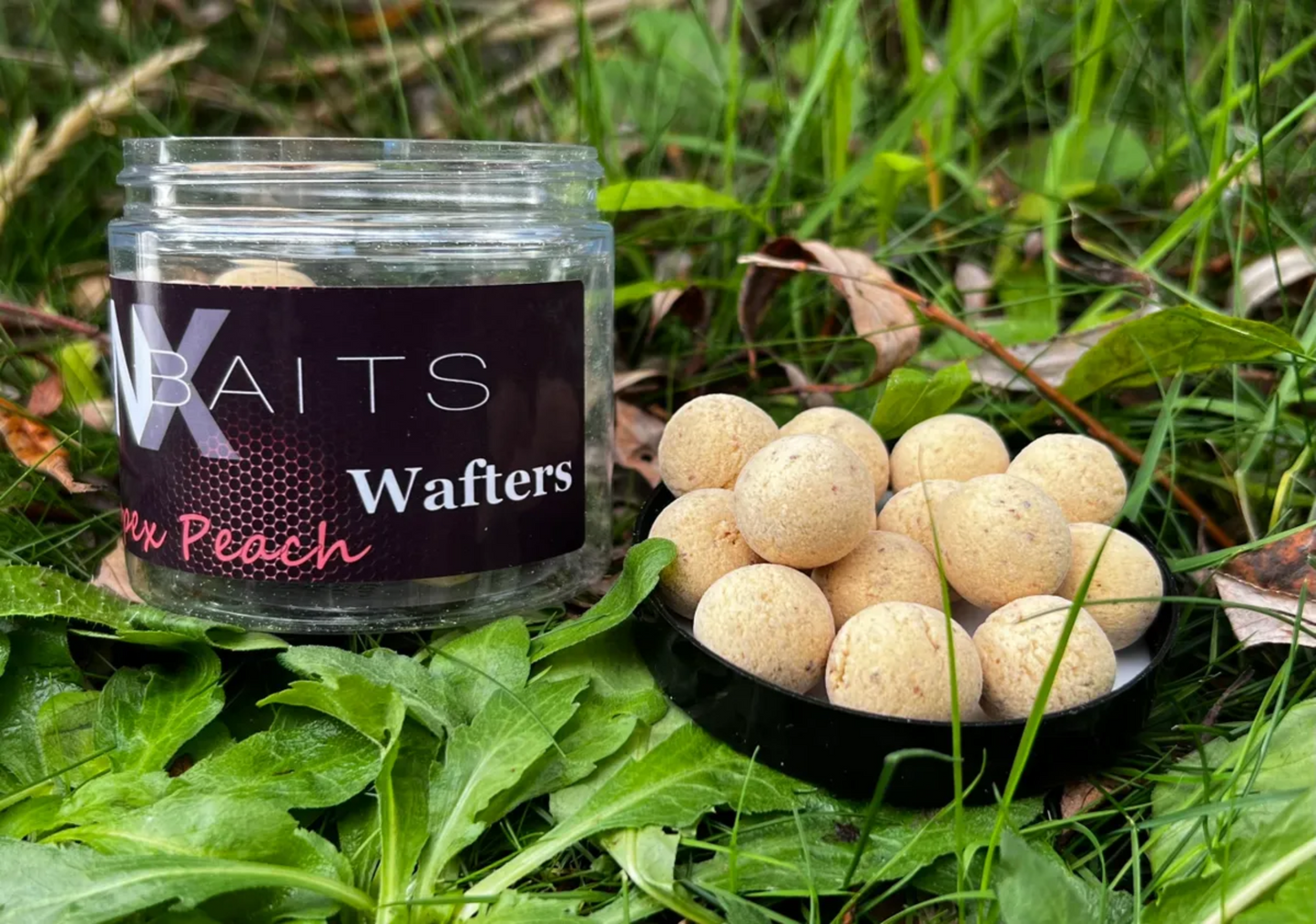 NX Baits Scopex Peach Wafters in Pot - Ultra-buoyant hook bait with neutral buoyancy, available in 15mm & 18mm match-the-hatch sizes, perfect for carp, tench, and barbel fishing